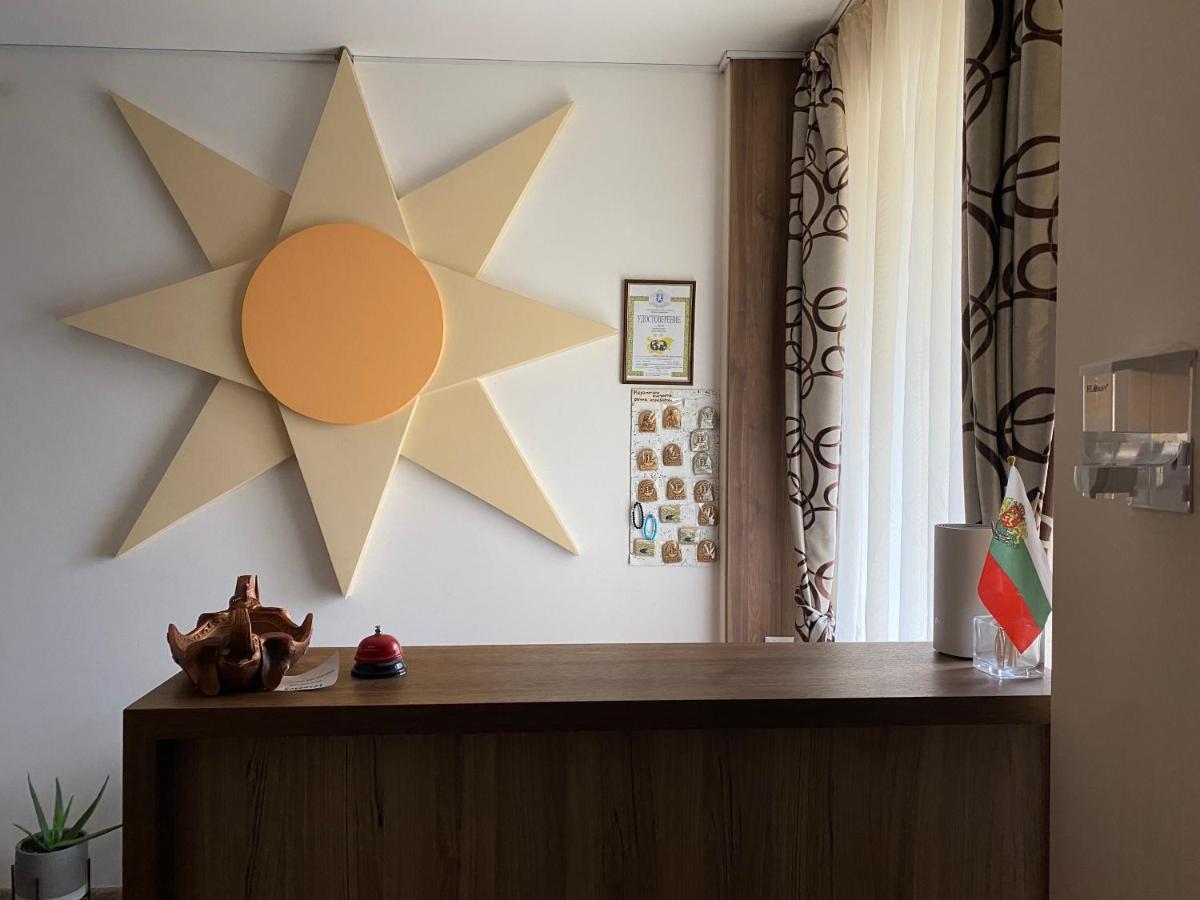 Kot Garden Guest House 사파레바바냐 외부 사진